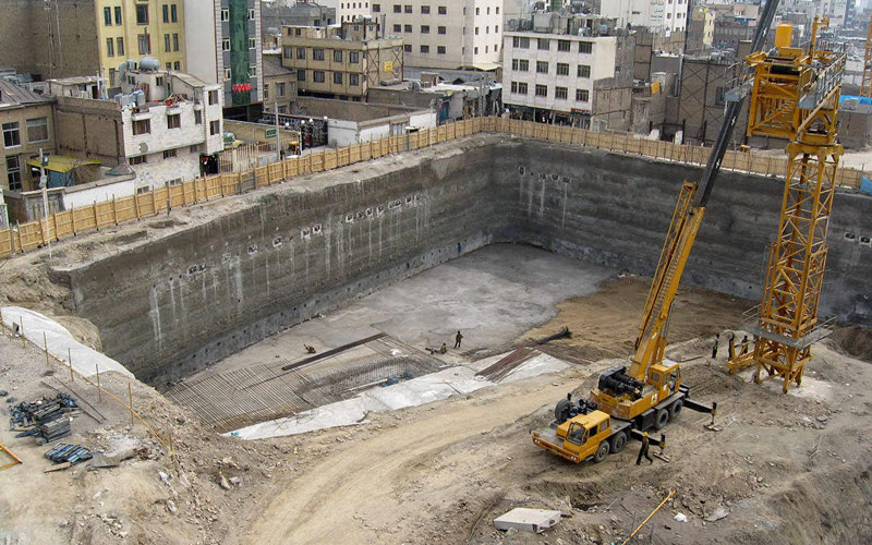 تفاوت گودبرداری و خاکبرداری - 6 نشانه گود خطرناک در همسایگی شما 1 تفاوت گودبرداری و خاکبرداری